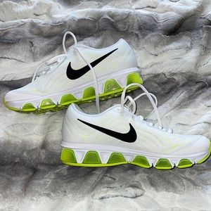 Woman’s Nike Size 8 Sneakers